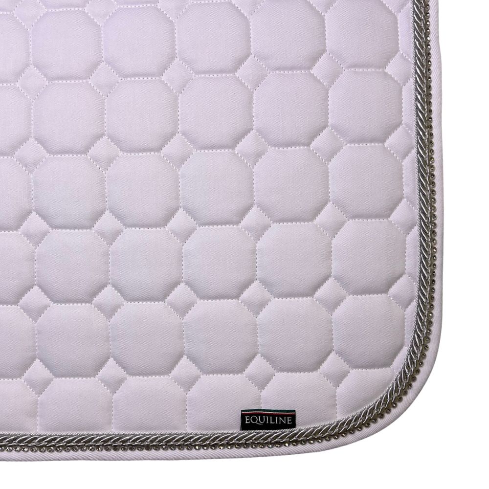 Equiline Dressurschabracke Octagon weiß (breite silberne Borde, heller Strass)