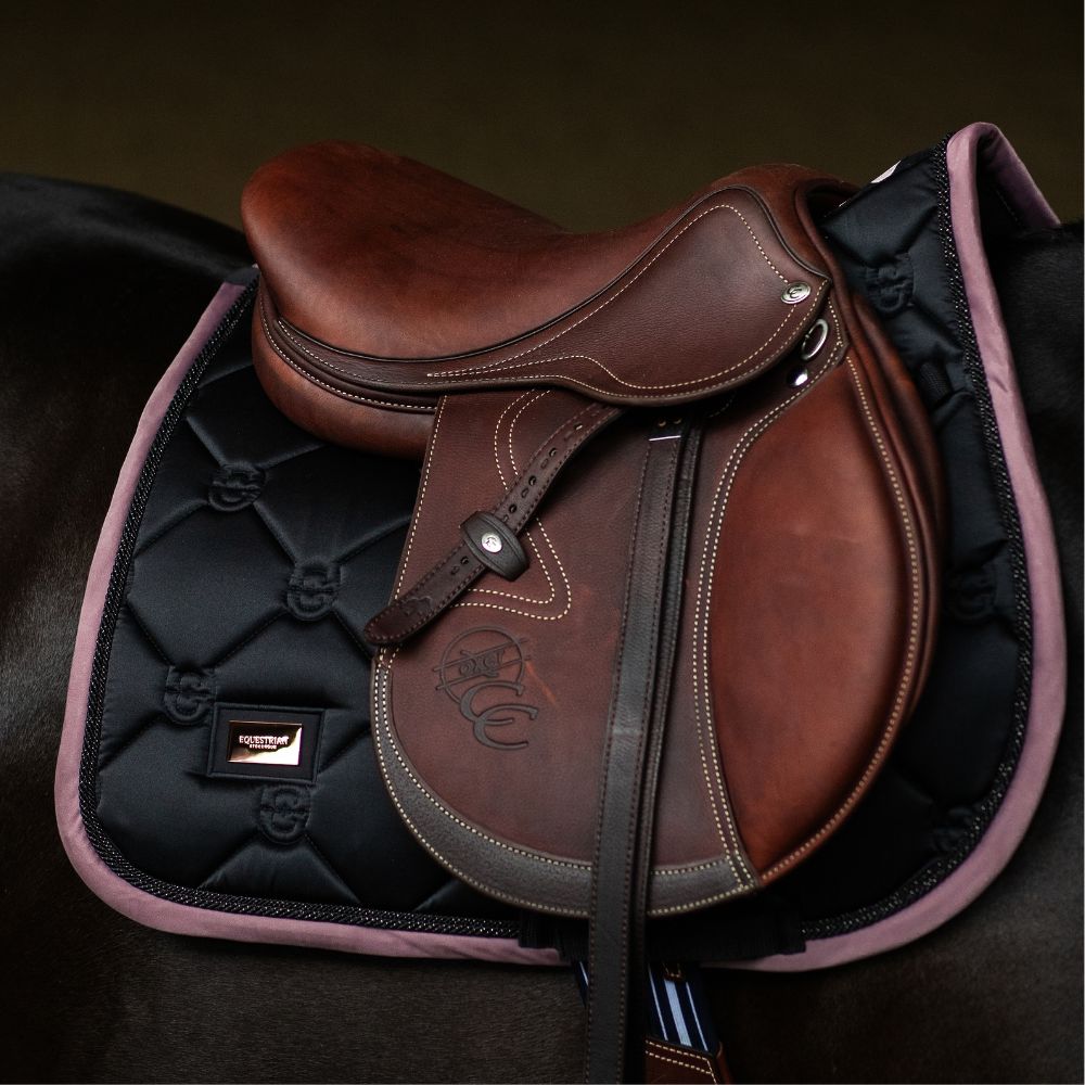 Equestrian Stockholm Springschabracke Black Blush