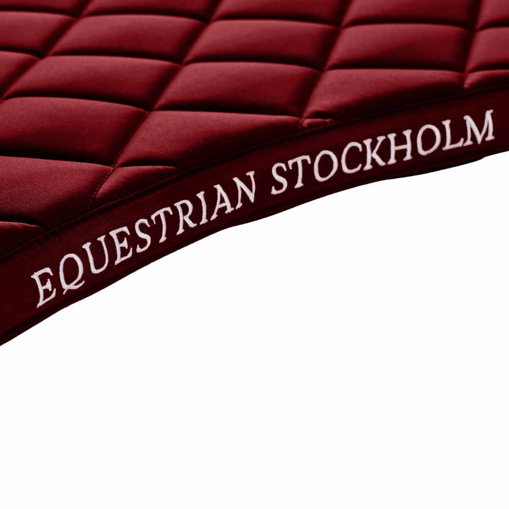 Equestrian Stockholm Springschabracke Line Bordeaux