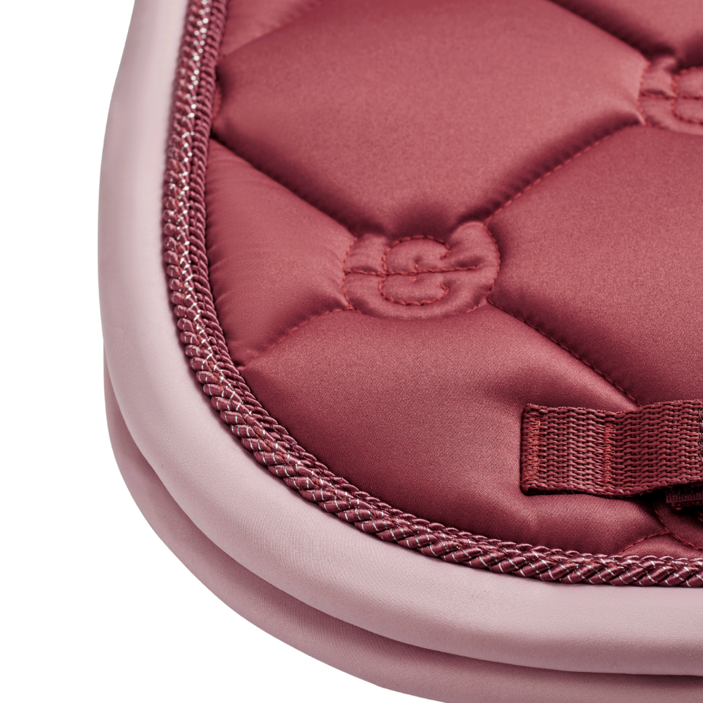 Equestrian Stockholm Dressurschabracke Amber Rose