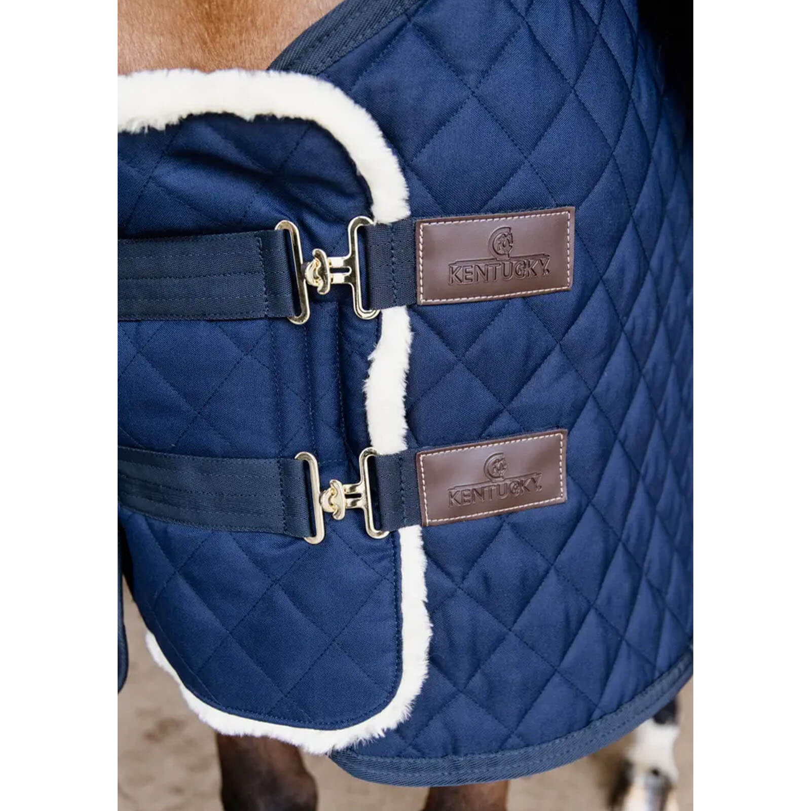 Kentucky Horsewear Brusterweiterung Steppung mit Fell